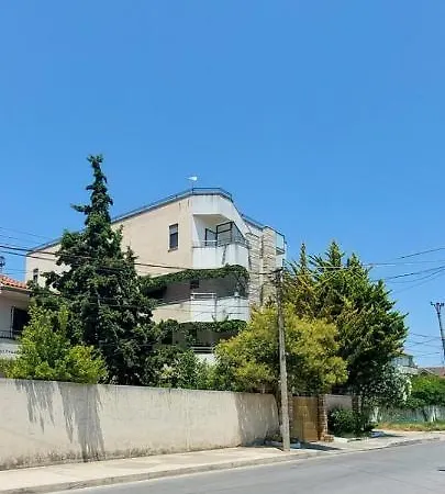 Juvenilja 3*
