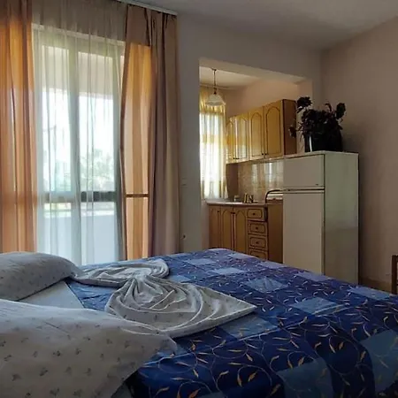 Juvenilja 3* Durrës